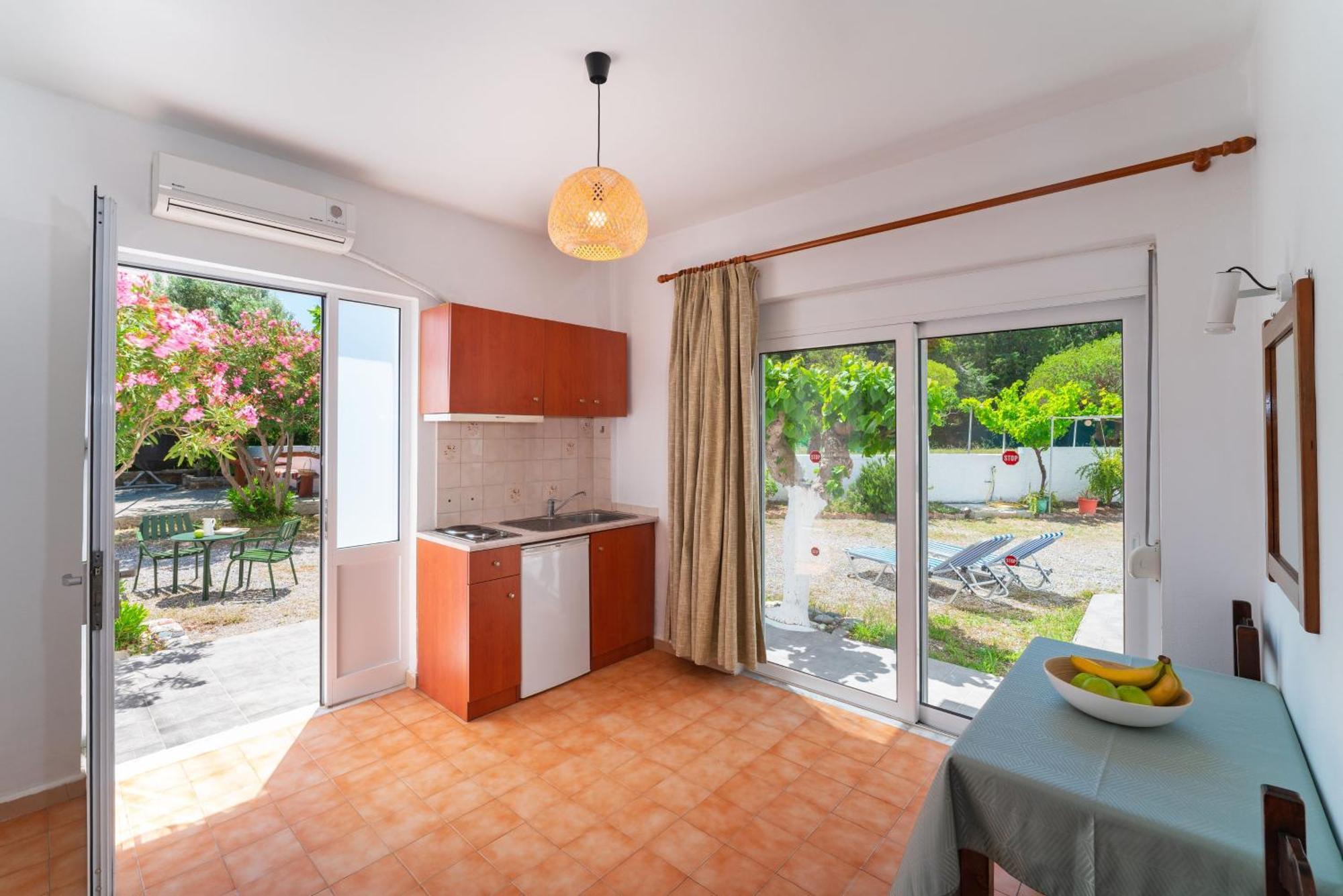 Tselios Apartments & Studios Kiotari Cameră foto